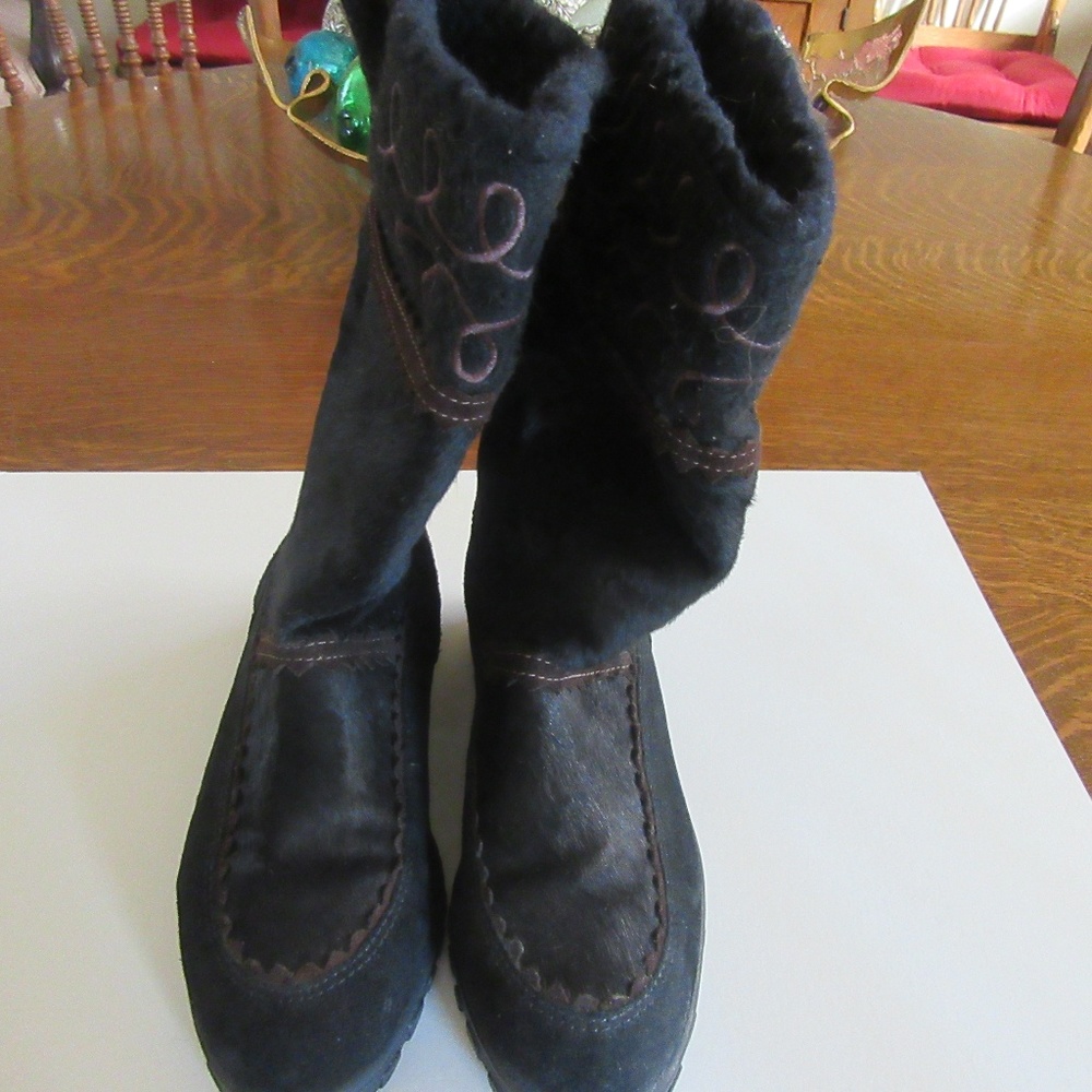 Khombu Mid-Calf Faux Fur Palomino Boots 4833 6M